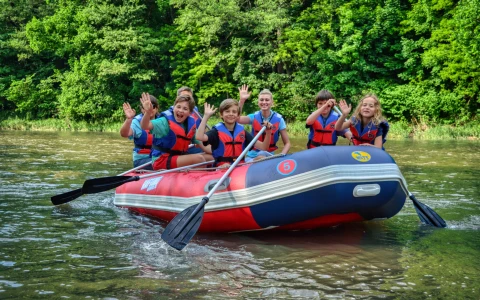 Spływy Pontonowe i Kajakowe - Rafting Bardo — zdjęcie 2